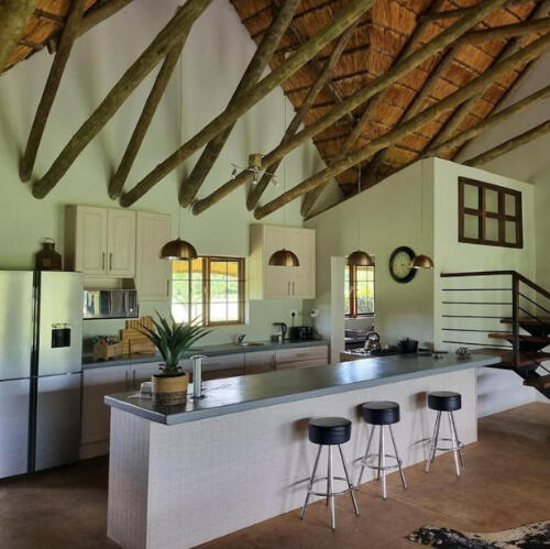 Self-catering kitchen and dining Open-plan kitchen and dining area at Plain Champagne Guest Farm